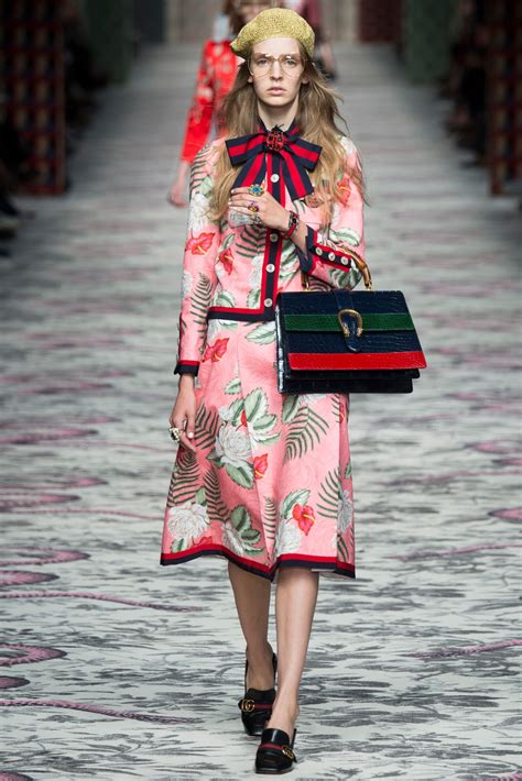 ragazza vestita da gucci|Gucci Dresses for Girls .